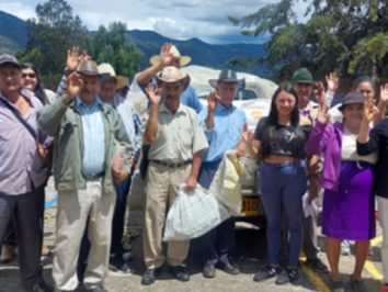 EBSA transforma vidas en Sativanorte con entrega de gallinas ponedoras a familias de Vereda Topachoque
